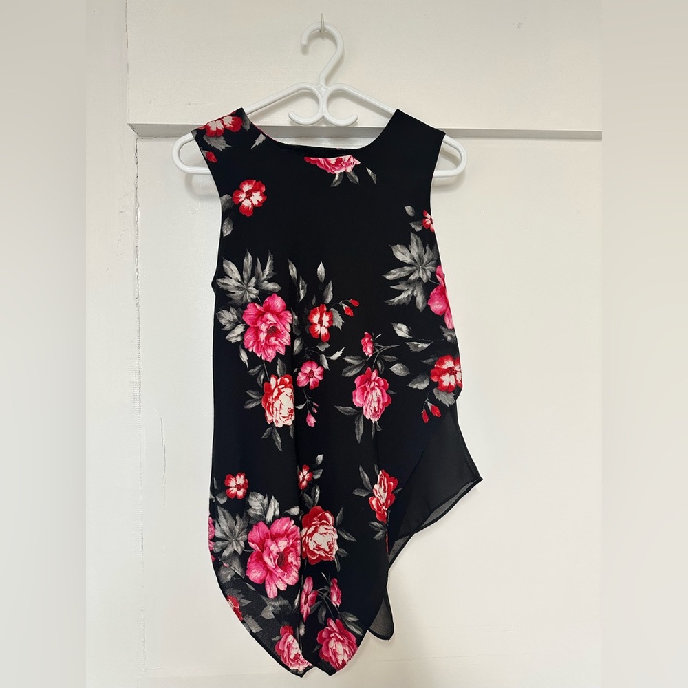 Black Collection Floral Sleeveless Top